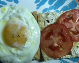 Foto del paso 3 de la receta: Bocata de huevo frito