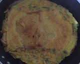 A picture of step 3 of Vegetable Bread Omelette.