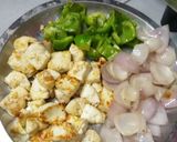 A picture of step 3 of Kadai Paneer.