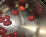 Foto del paso 4 de la receta: Chips de brócoli con salsa de tomate cherry