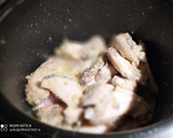 Foto del paso 4 de la receta: Estofado de Garbanzos con Alitas de Pollo a la Sidra en Olla Programable