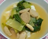 Foto langkah ke 8 dari resep 39. Sop pakcoy dan pentol.