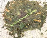 A picture of step 4 of Spicy curry leaves poha.