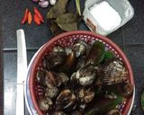 Foto langkah ke 3 dari resep Kerang dara kuah rempah.