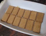 Foto del paso 3 de la receta: Tarta de galletas de mamá con chocolate y coco