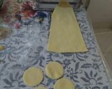 Foto langkah ke 3 dari resep Pastel Mini isi abon.