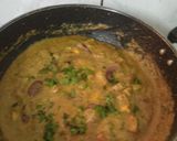 A picture of step 6 of Paneer Matar Masala.