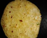 A picture of step 8 of Paneer paratha.