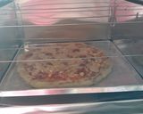 Foto langkah ke 6 dari resep Pizza Homemade.