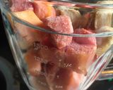 Foto del paso 2 de la receta: Smoothie de papaya y guineo