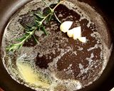 A picture of step 2 of Sea scallops in soy sauce.