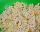 A picture of step 3 of Creamy Cheese Baked pasta 😋😋.