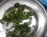 बेसन का चीला(besan ka cheela recipe in hindi) रेसिपी चरण 2 फोटो