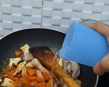 Foto langkah ke 4 dari resep Gulai ceker tahu simple.