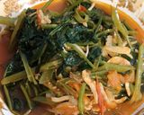 Foto langkah ke 6 dari resep Tumis Kangkung Ikan Teri.