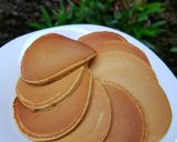 Foto langkah ke 5 dari resep Dorayaki versi single 😍.