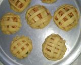 A picture of step 12 of Chicken stuffed pie.