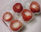 A picture of step 3 of Iced Strawberries with Condensed Milk.