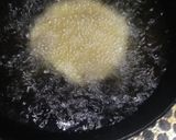 A picture of step 3 of Moong Daal kachori.