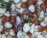 A picture of step 6 of Makhana bhel.