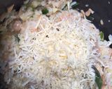 Foto langkah ke 2 dari resep Nasi panggang keju.