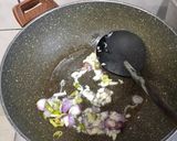 Foto langkah ke 2 dari resep Nasi Goreng Simpel.