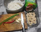 Foto langkah ke 1 dari resep Nasi Goreng Bolognese.