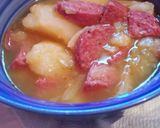 A picture of step 3 of Cabbage y Salchichon.