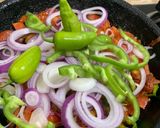 A picture of step 5 of Baked Seekh kabab with tomatoes.