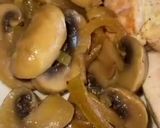 Foto del paso 5 de la receta: Solomillo de pavo 🦃 a la naranja con champiñones