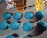 Foto langkah ke 5 dari resep Bakpao Bunga Telang (No Mikser).