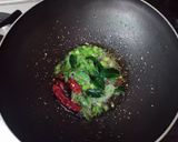 A picture of step 2 of Vermicelli Upma.