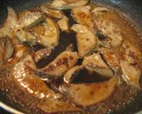 A picture of step 6 of Sweet and Savory Stewed Pork Liver.