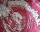 Foto langkah ke 4 dari resep Kue Semprit Red velvet.