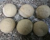 A picture of step 4 of Mooli ke parathay.