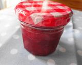 A picture of step 4 of Microwave Low-Sugar Strawberry Jam.