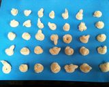 A picture of step 4 of Maple Syrup Butter Cookies.