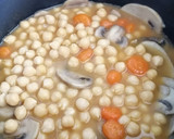 Foto del paso 8 de la receta: Garbanzos con champiñones y espinacas