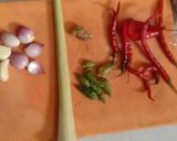 Foto langkah ke 1 dari resep Kuah kerupuk anclom.