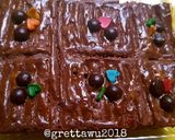 Foto langkah ke 10 dari resep Lekker Holland Coklat Botercoek Coklat tanpa mixer kaya brownies.