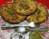 A picture of step 4 of Healthy Oats Moong Dal Pancakes.