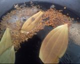 A picture of step 1 of Shenga (Drumstick) Kokum Curry.