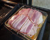 Foto del paso 9 de la receta: Pechuga de pollo rellena al horno