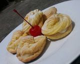 Foto langkah ke 10 dari resep Kue Soes isi Vla.