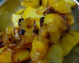 A picture of step 2 of Simple aloo pyaz ki sabzi.