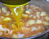 Foto del paso 3 de la receta: Guiso de patatas con chipirones