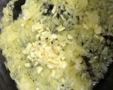 Foto del paso 1 de la receta: Pinchitos de lomo con champiñones con su salsa
