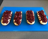 Foto del paso 2 de la receta: Tosta de cecina y queso de cabra
