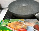 Hình bước làm 1 của món Ram Tôm Đất Bình Định Cuốn Bánh Tráng Rau Sống