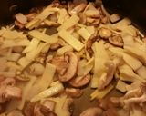 A picture of step 6 of Teriyaki Spaghetti Squash fry.